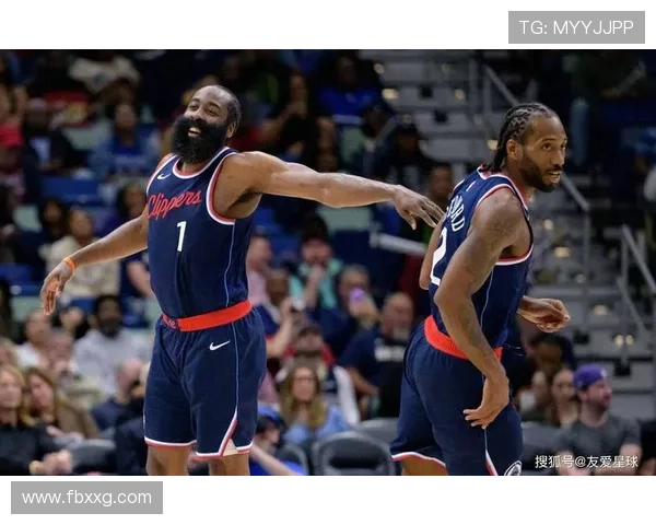 休媒盛赞小卡生涯最强赛季表现